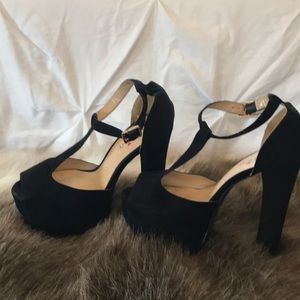 Luichiny Platform heels black
